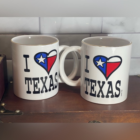 I Love TEXAS Set of Two Coffee Mugs - Picture 6 of 10